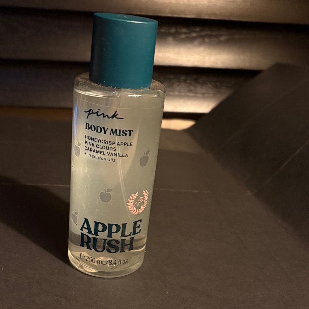 PINK Victoria's Secret Apple Rush Body Teal and White